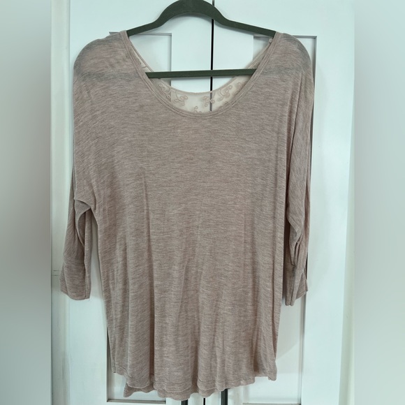 Top - Picture 2 of 2